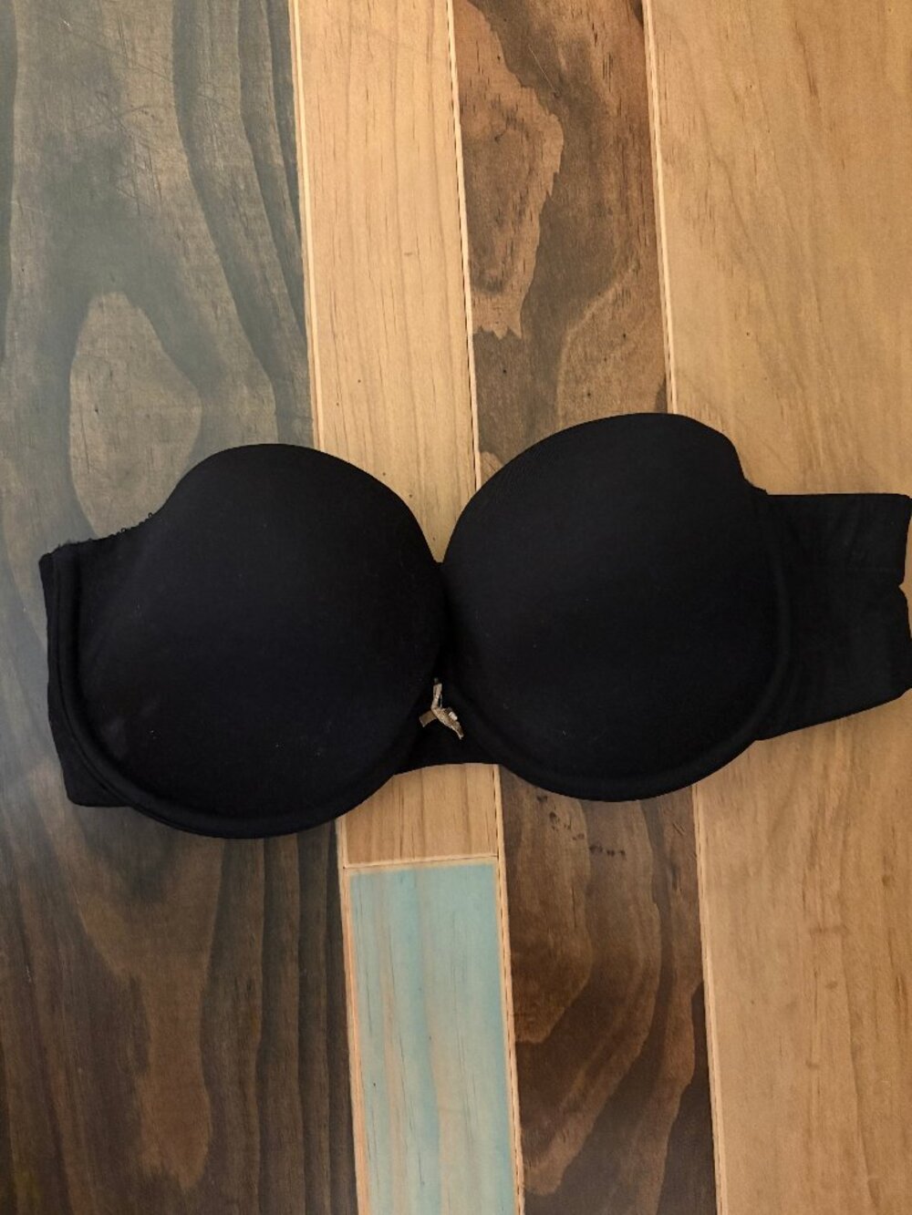 Heidi Klum padded black strapless bra with dainty pink bow detail, 34C, EUC